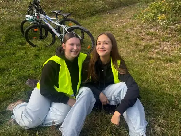 40 wolontariuszy ze szkoły pomagało w zabezpieczeniu trasy WELTRACK MTB – Maraton Lidzbark