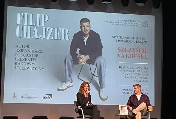 Filip Chajzer spotkał się z uczniami klasy 8a w Działdowie