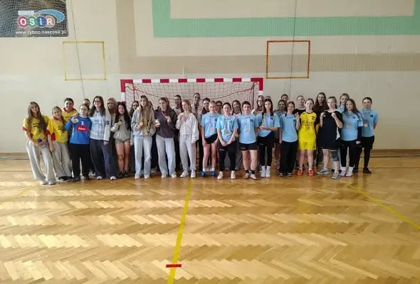 Uczniowie Zespołu Szkół w Rybnie z sukcesami w powiatowych turniejach piłkarskich